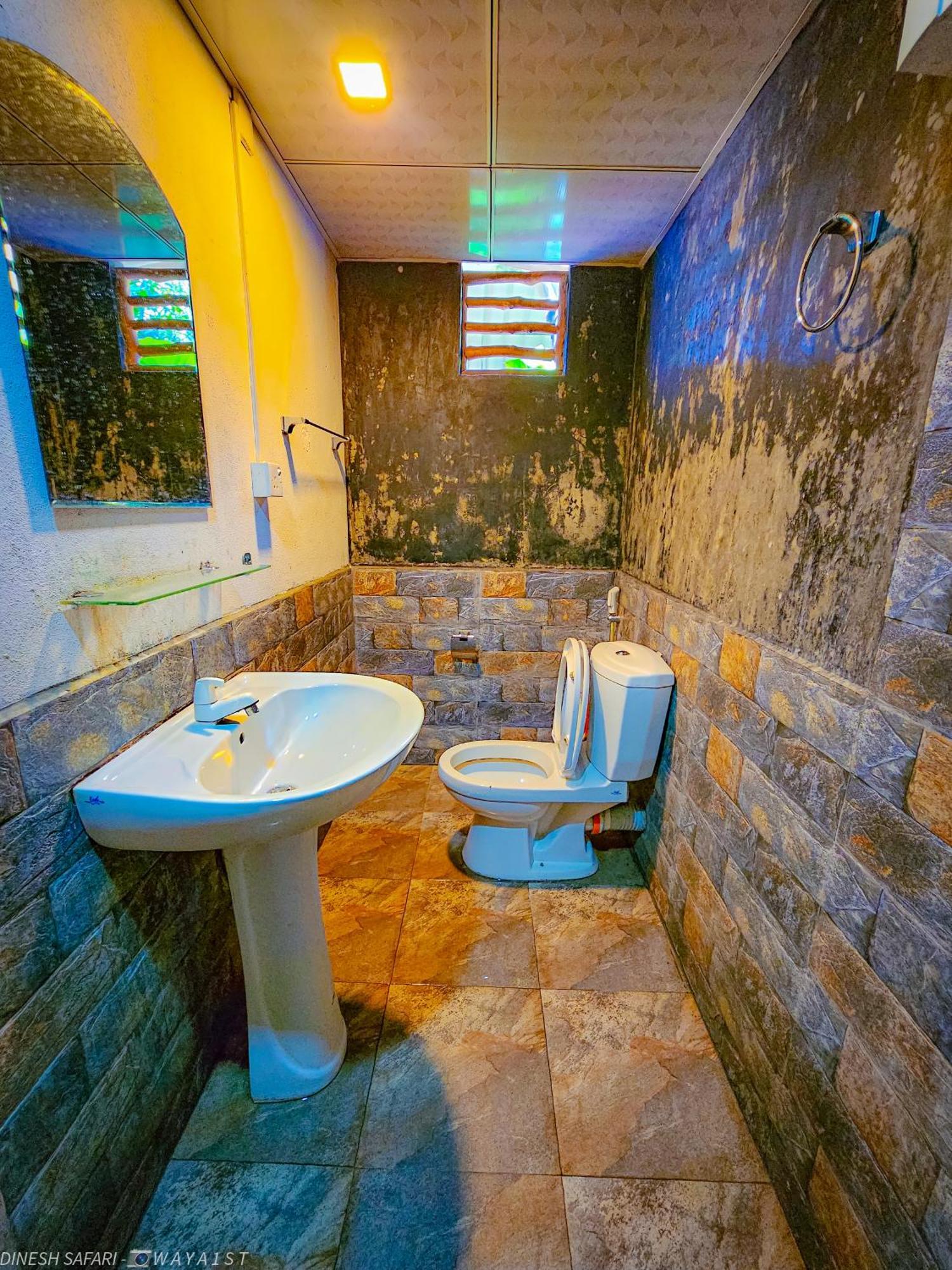 אודוואלאווה Dinesh Safari Homestay מראה חיצוני תמונה