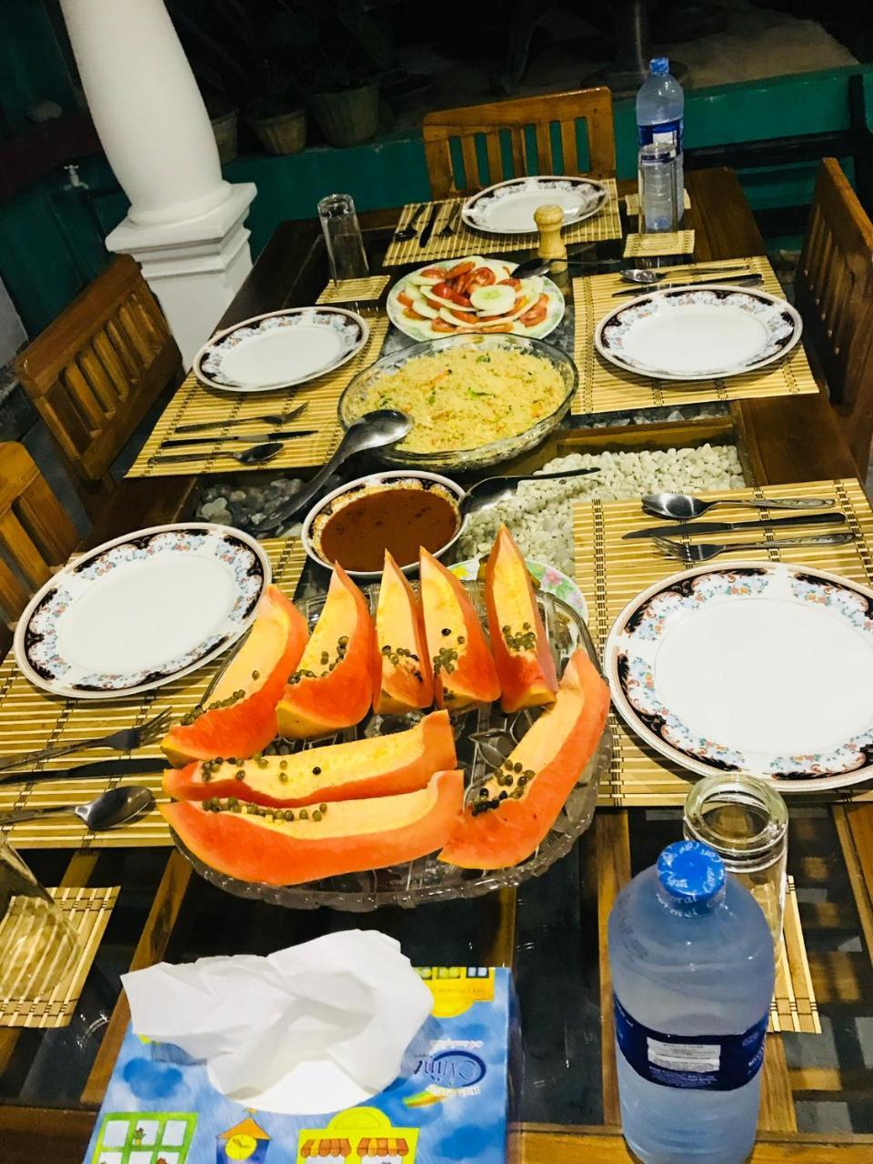 אודוואלאווה Dinesh Safari Homestay מראה חיצוני תמונה